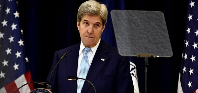 John Kerry İsrail'i topa tuttu