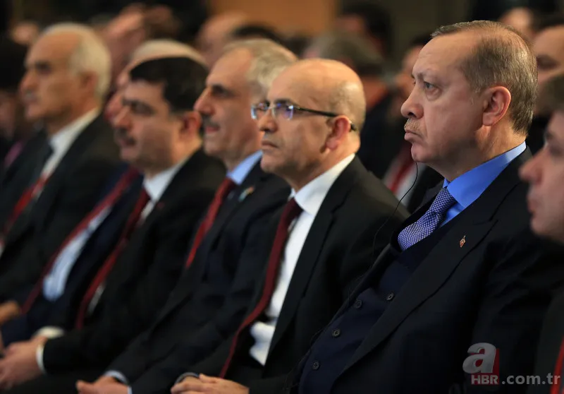 Mehmet Şimşek kimdir, kaç yaşında, nereli ve ne iş yapıyor? Hayatı ve kariyeri... 5