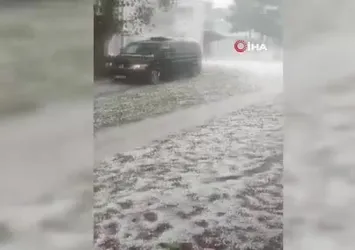 Baklan’da dolu yağışı etkili oldu