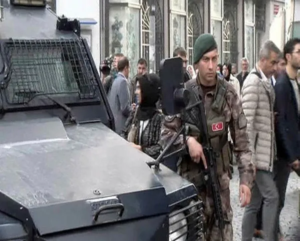 Eminönü'nde hareketli dakikalar! - 2