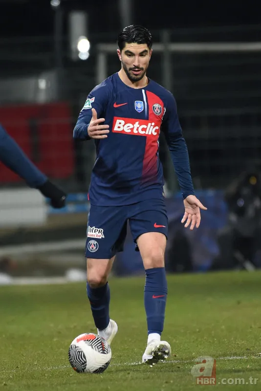 Galatasaray'a İspanyol 10 numara! Okan Buruk istedi yönetim bitiriyor 12