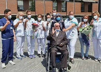 Belçika'da 60 gün komada kalan Türk koronavirüs savaşını kazandı - 1