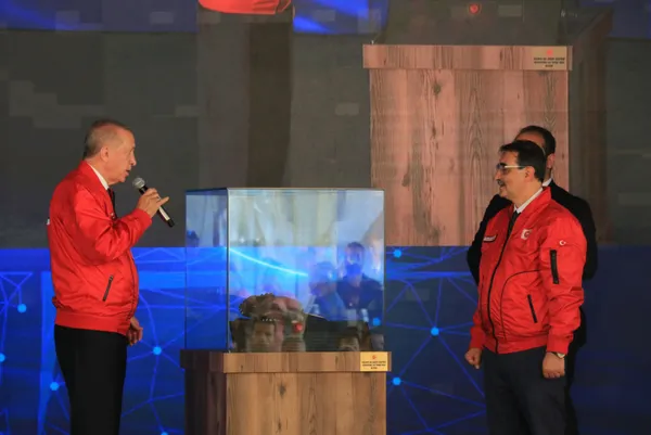 Karadeniz gazında tarihi gün... Fiyatlara nasıl yansıyacak? Enerji ve Tabii Kaynaklar Bakanı Fatih Dönmez açıkladı