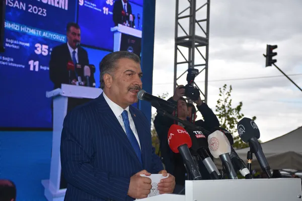 baskan-recep-tayyip-erdoganin-saglik-durumu-nasil-saglik-bakani-fahrettin-koca-acikladi-1682601073459.jpg Başkan Recep Tayyip Erdoğan'ın sağlık durumu nasıl? Sağlık Bakanı Fahrettin Koca açıkladı - 3
