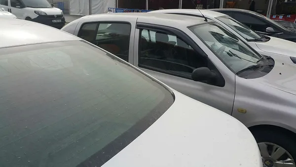 istanbulda-toz-tasinimi-avcilar-ve-bahcelievlere-camur-yagdi-1677485098210.jpg İstanbul'da toz taşınımı! Avcılar ve Bahçelievler'e çamur yağdı