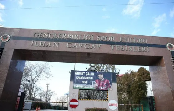 Ahmet Çalık'ın futbola ilk adım attığı kulüpten anlamlı hareket! - 5