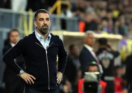 Arda Turan’dan Galatasaray’a transfer çıkarması! O futbolcunun peşine düştü…