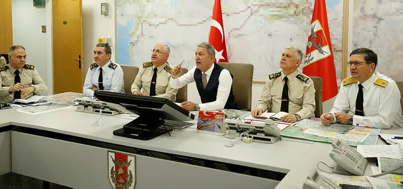 Bakan Hulusi Akar: Saldırıları gerçekleştiren 28 teröristi etkisiz hale getirdik