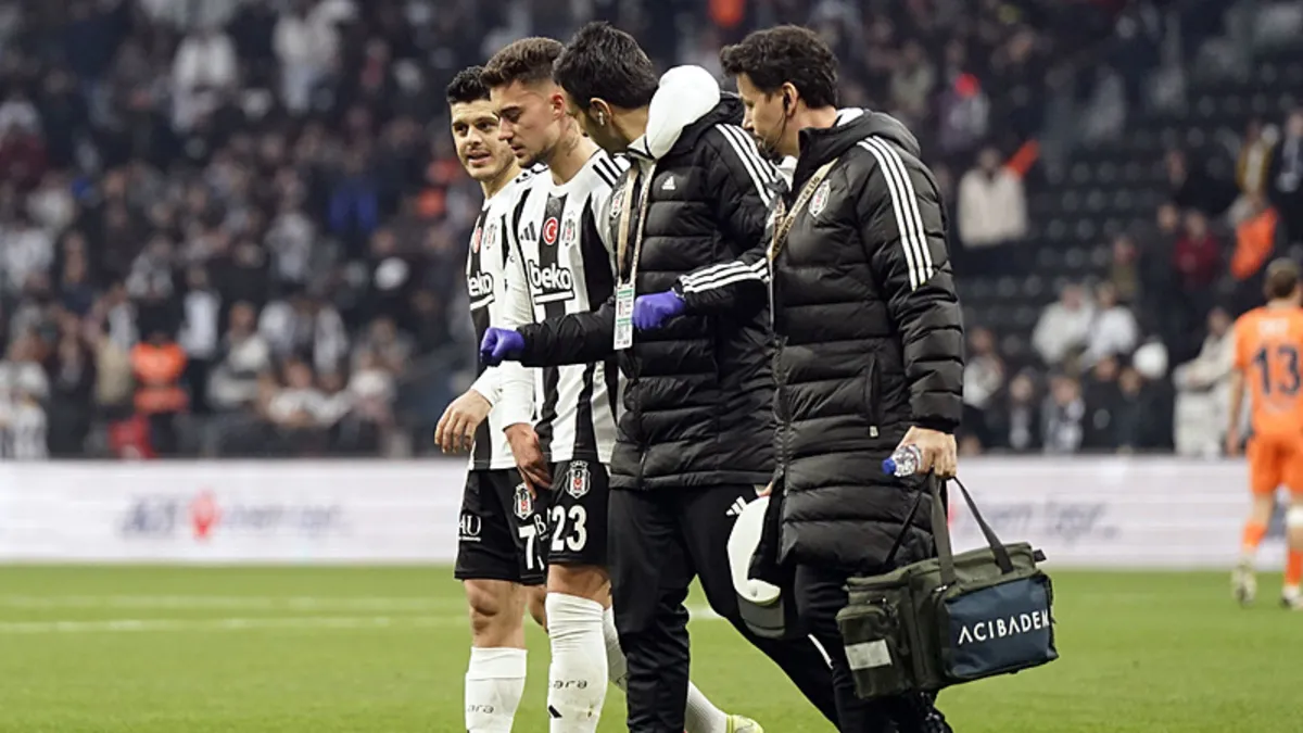 Beşiktaş'tan Ernest Muçi için sakatlık açıklaması