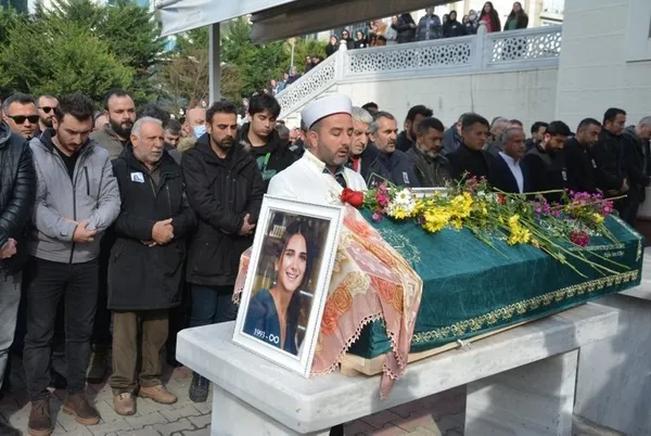 maltada-vahsice-oldurulmustu-pelinin-babasi-yurek-yakti-dogum-gunu-olum-gunu-oldu-1674715391391.jpg Malta’da vahşice öldürülmüştü! Pelin’in babası yürek yaktı: “Doğum günü ölüm günü oldu” - 4