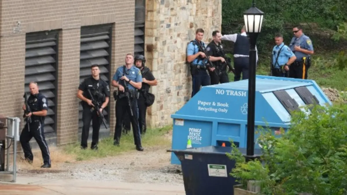 ABD'de üniversitede silahlı saldırı paniği: Giriş çıkışlar kapatıldı