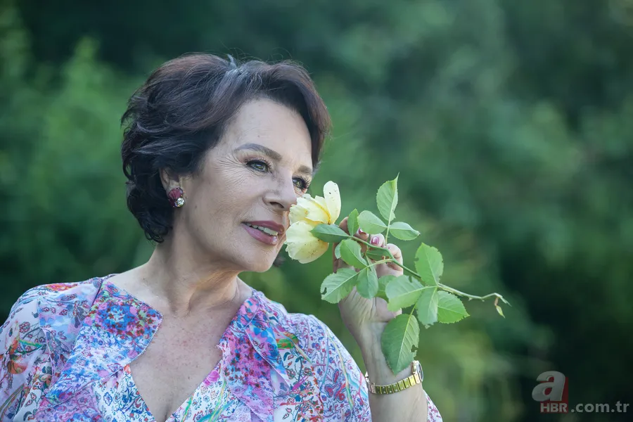 Hülya Koçyiğit: Ameliyat fobim var oradan sağ çıkamam diye korktum 3