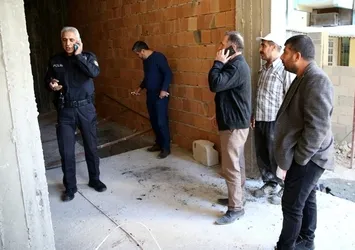 İnşaatta bir erkek cesedi bulundu