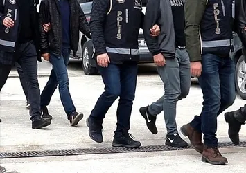 4 ilde FETÖ döner zinciri operasyonu