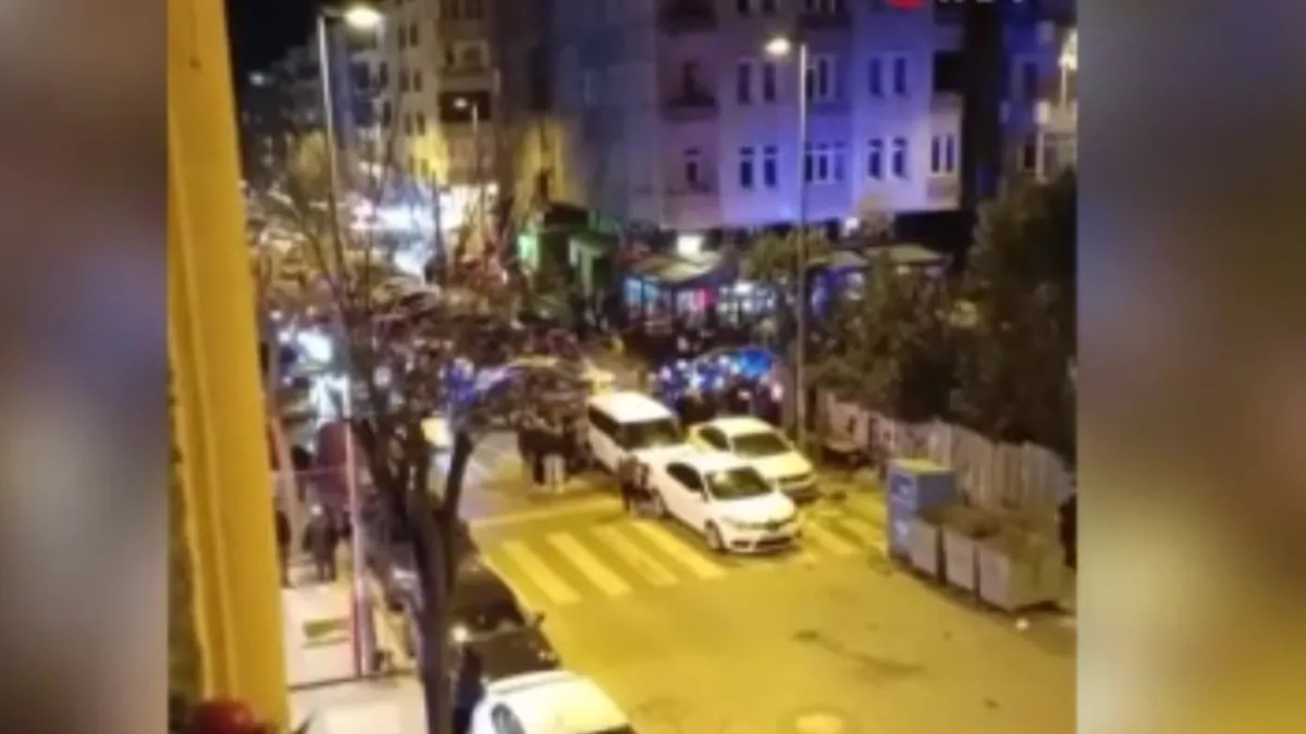 Küçükçekmece'de silahlı saldırı: Ateş edip kaçtı