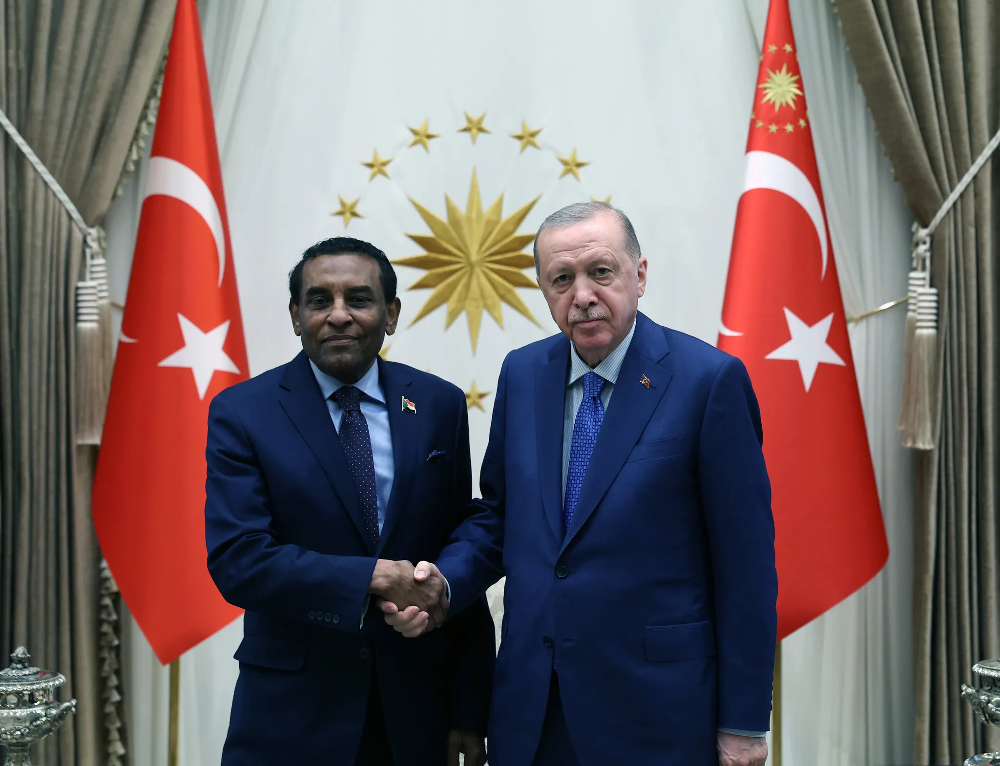 Külliye'de önemli kabul: Başkan Erdoğan Sudan Başbakanı ile görüştü