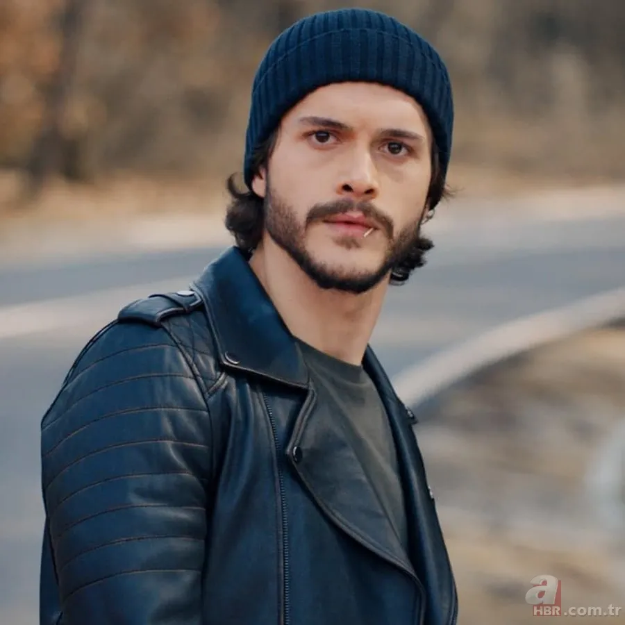 Alperen Duymaz kimdir? Alperen Duymaz eşi Kübra Kelkit kimdir, kaç yaşında? 10