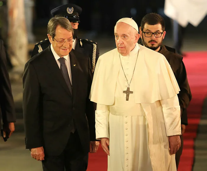 Papa Franciscus Kıbrıs Rum kesiminde! GKRY lideri Anastasiadis’ten skandal Türkiye ve Osmanlı açıklaması