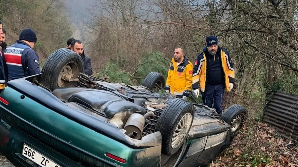 Karabük'te şarampole devrilen otomobilin sürücüsü öldü