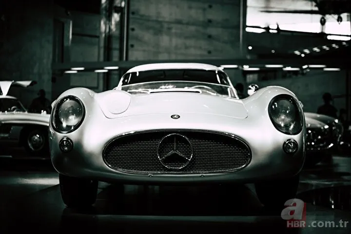 Sadece 2 adet üretilen Mercedes-Benz 300 SLR Uhlenhaut Coupe dünyanın en pahalı otomobili oldu! Açık artırma ile satıldı