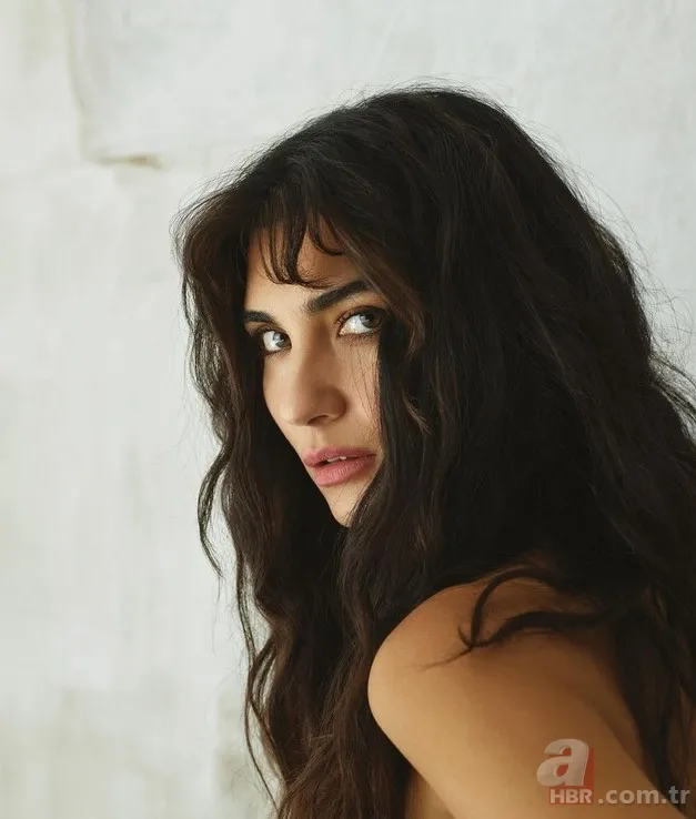 İkiz annesi Tuba Büyüküstün'ün kızları kocaman oldu! Babası Onur Saylak'ın kopyası... 3