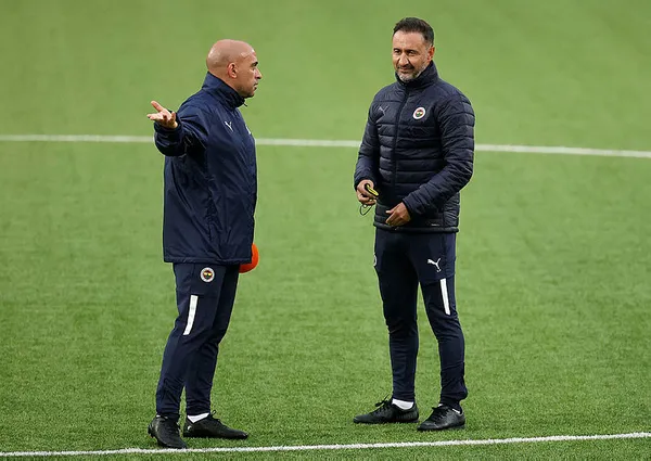 Fenerbahçe'nin Portekizli hocası Vitor Pereira'dan UEFA açıklaması! Gruplara kalmak istiyoruz - 3