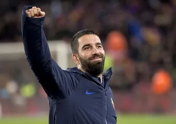 Arda Turan, antrenmanda sakatlandı