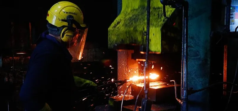Sanayi üretimi yüzde 7 arttı