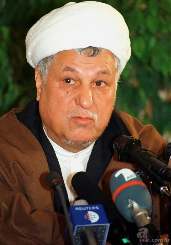 İran eski Cumhurbaşkanı Haşimi Rafsancani hayatını kaybetti 13