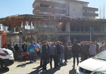 Balıkesir'de inşaat çöktü! 5 işçi yaralandı