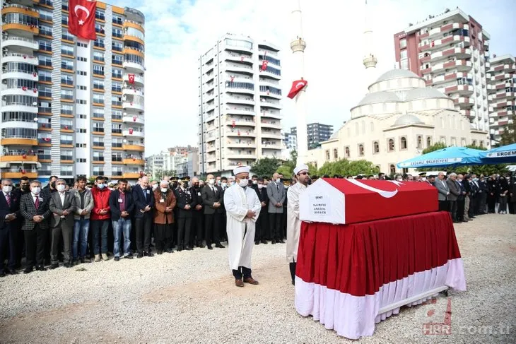 Şehit Astsubay Celil Mutlu’ya acı veda: Memleketi Mersin'de 10 bin kişi uğurladı! Kahreden detay