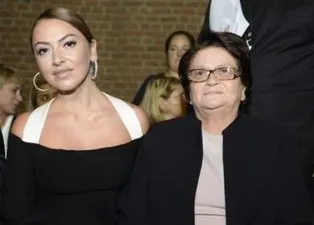Hadise’ye kardeşlerinin ardından bir darbe de annesinden!