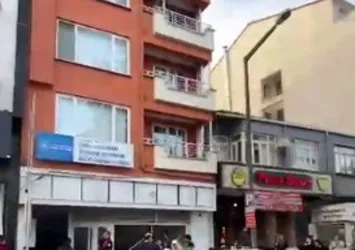 Kız yurdunda yangın paniği! 4 öğrenci hastanelik oldu