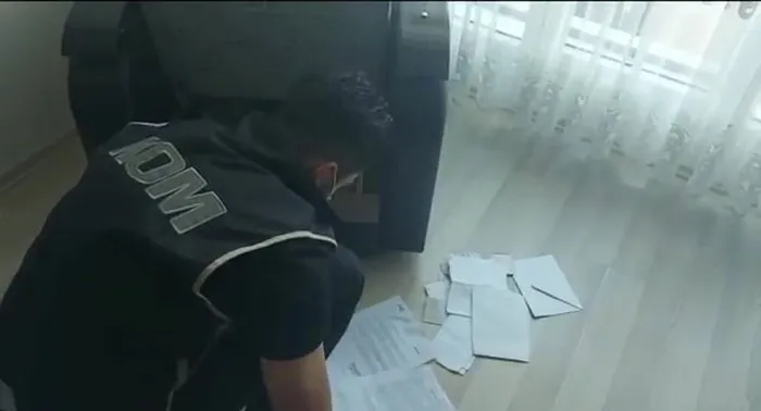 Son dakika: İstanbul'da FETÖ operasyonu: Mahrem imam yakalandı - 1