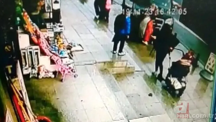 İstanbul Sultanbeyli’de araç kaldırımdaki vatandaşlara çarptı