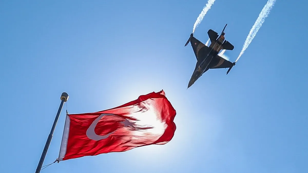 SOLOTÜRK İstanbul’u selamlayacak! 30 Ağustos gösteri ve prova saatleri belli oldu