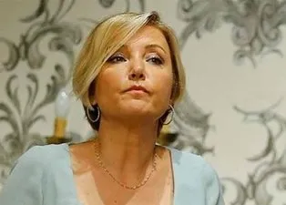 Berna Laçin'e yüzü olduğu markadan tokat gibi hareket!