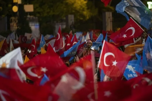Seçmene anket tuzağı! İşte 14 Mayıs seçimlerinde "baltayı taşa vuran" anket şirketleri - 7