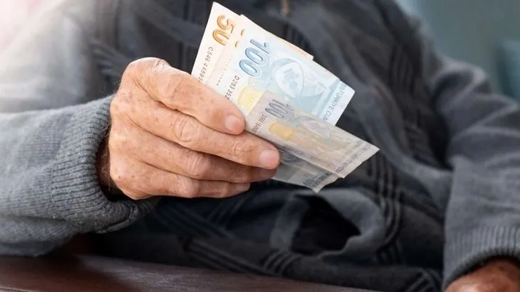 Emeklileri için 5 bin TL emekli ikramiyesi ödeme günleri! 4A, 4B, 4C tahsis numarasına göre ne zaman hesaba yatacak? SSK | Bağ-Kur | Emekli Sandığı