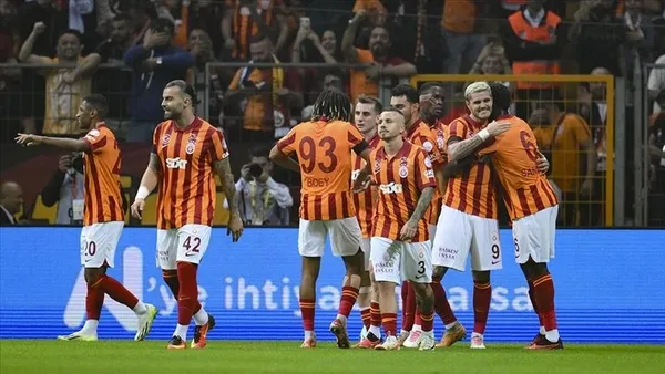 besiktas-ile-galatasaray-karsi-karsiya-geliyor-usta-yazarlar-derbiyi-degerlendirdi-kazanirsa-yuzde-51-sampiyon-1709366755159.jpeg Beşiktaş ile Galatasaray karşı karşıya geliyor! Usta yazarlar derbiyi değerlendirdi: Kazanırsa yüzde 51 şampiyon - 4