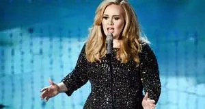 Adele’e 392 milyon TL’lik teklif