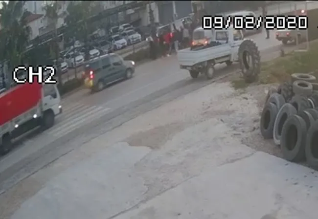 AK Partili Özhaseki, Türel ve Yılmaz’ın yaralandığı kaza kamerada - 1