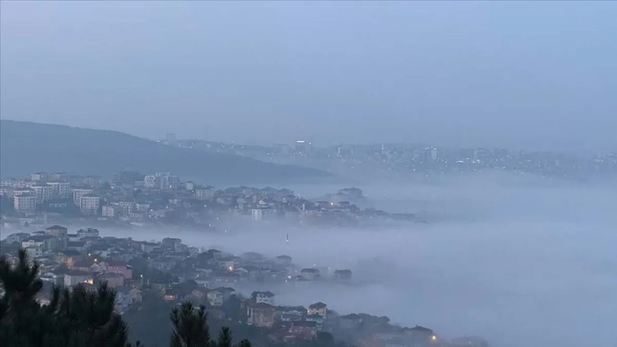 İstanbul'un yüksek kesimlerde sis!