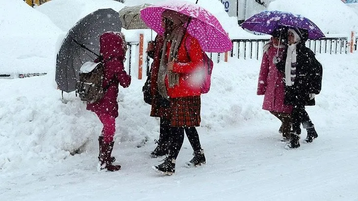 Bugün okullar tatil mi? 3 Mart Perşembe hangi illerde okullar tatil edildi? İşte kar tatili olan iller güncel liste