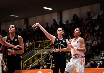 Fenerbahçe Opet'in konuğu Beretta Famila