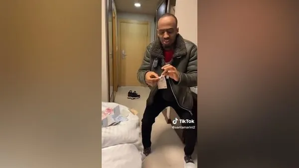 1669755190386.jpg Türk lirasına büyük saygısızlık! Yırtarak hakaret ettiler! 2 yabancı uyruklu şahıs gözaltında - 3