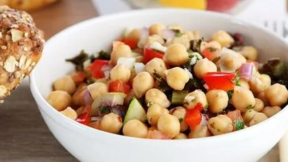Her gün salata yerseniz ne olur? ’Diyetteyim sadece salata yiyeceğim’ diyenleri ilgilendiriyor