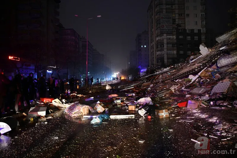 10 Şubat ölü yaralı sayısı güncel rakam! Kaç bina yıkıldı? Artçı deprem sayısı kaça çıktı? 7.7'lik DEPREM SON DURUM | AFAD son dakika açıklamaları 3