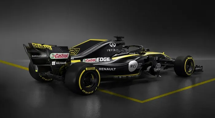 Renault 2018'de yarışacağı F1 aracı R.S.18'i tanıttı - 2
