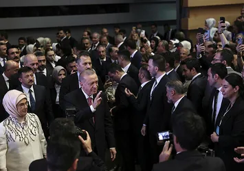 Sözcü Gazetesi ve Tele 1'in Başkan Erdoğan hakkındaki yalan haberine sert tepki! "İsviçre saati hediye etti" skandalı